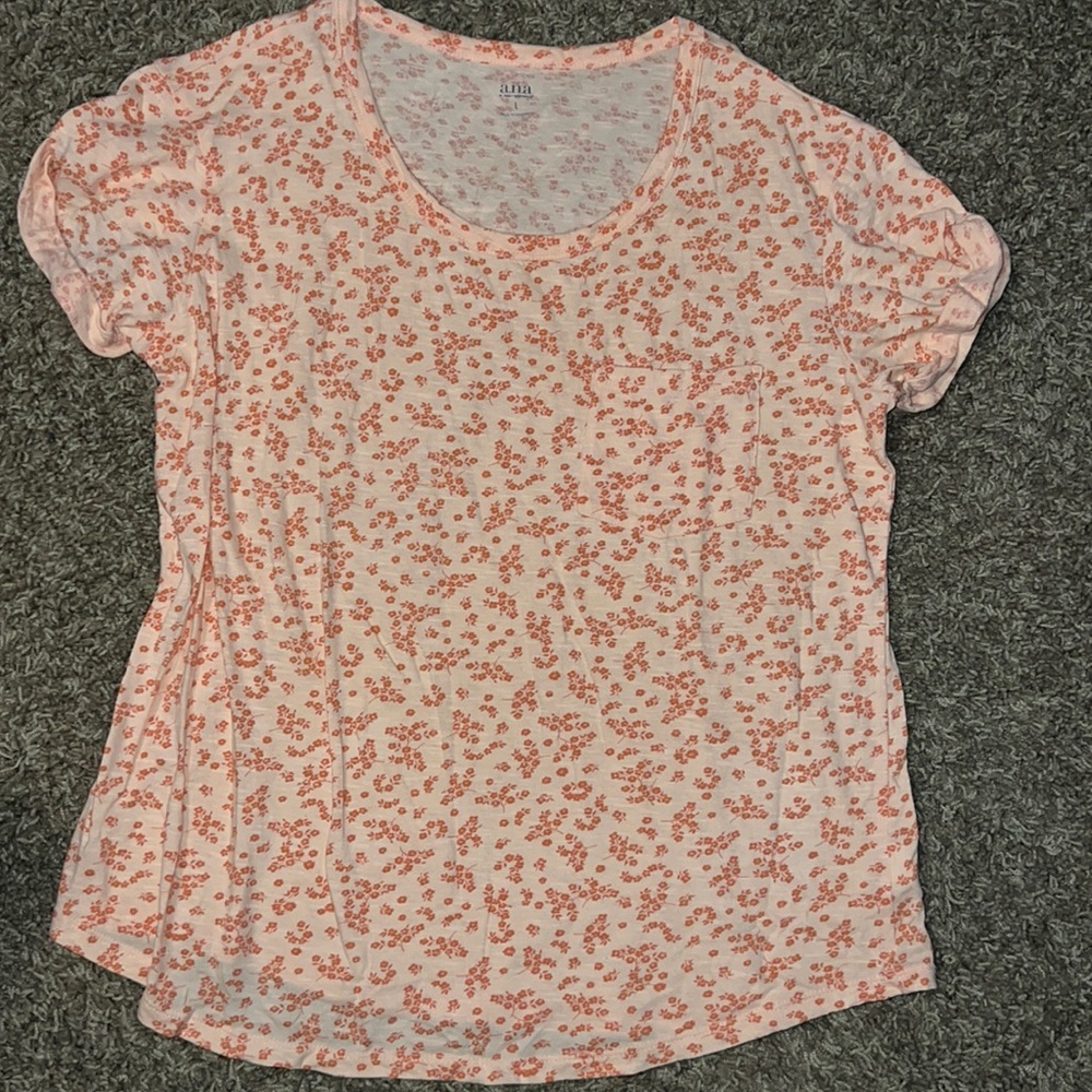 Women’s a.n.a. T-shirt Size L